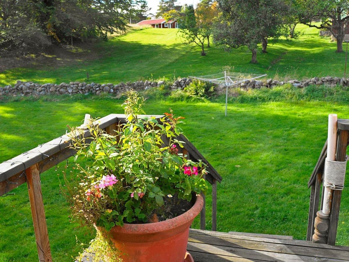6 Person Holiday Home In Asker N Stenungsund Esterno foto